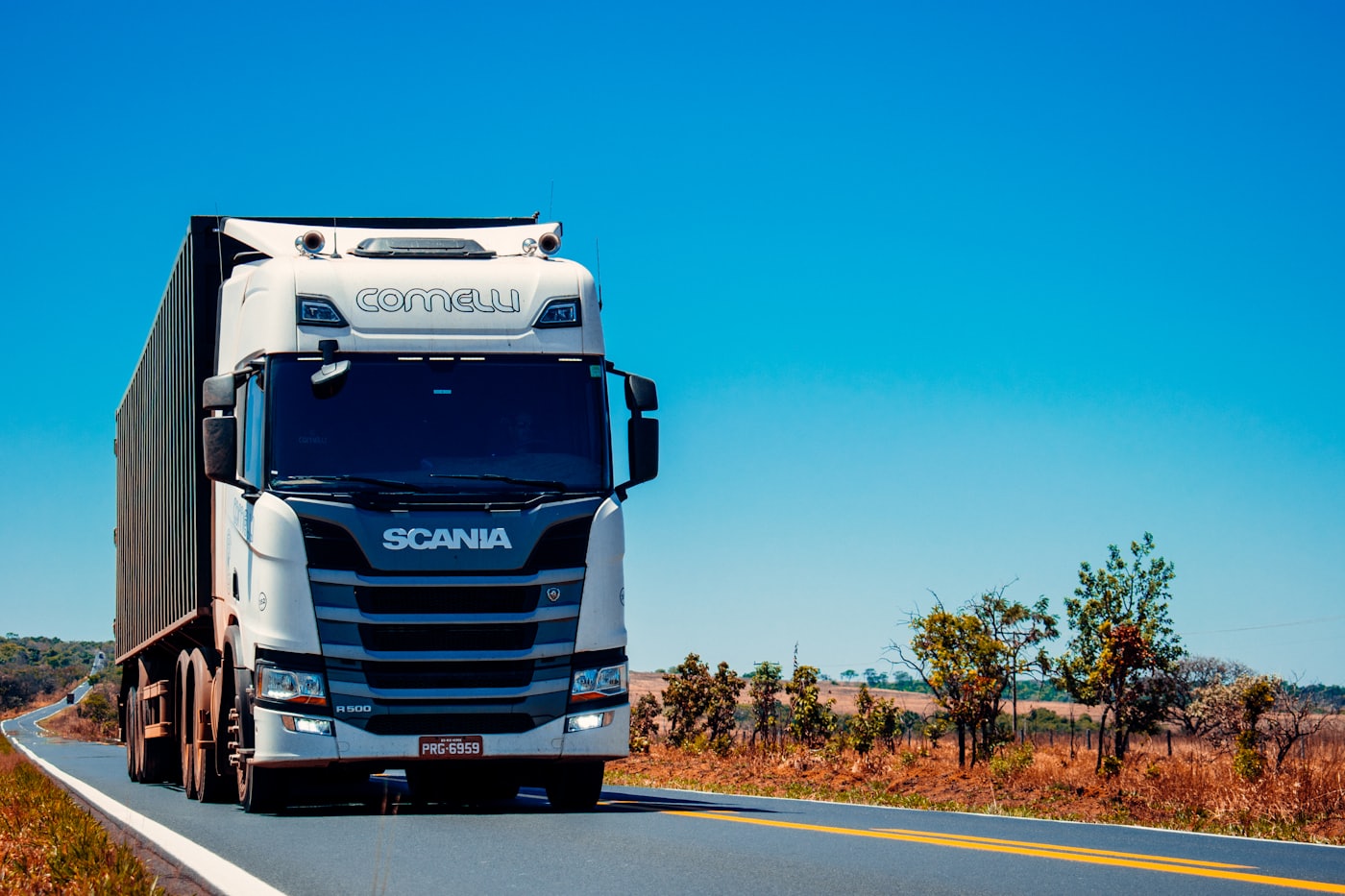 VEA Global distribution lorry